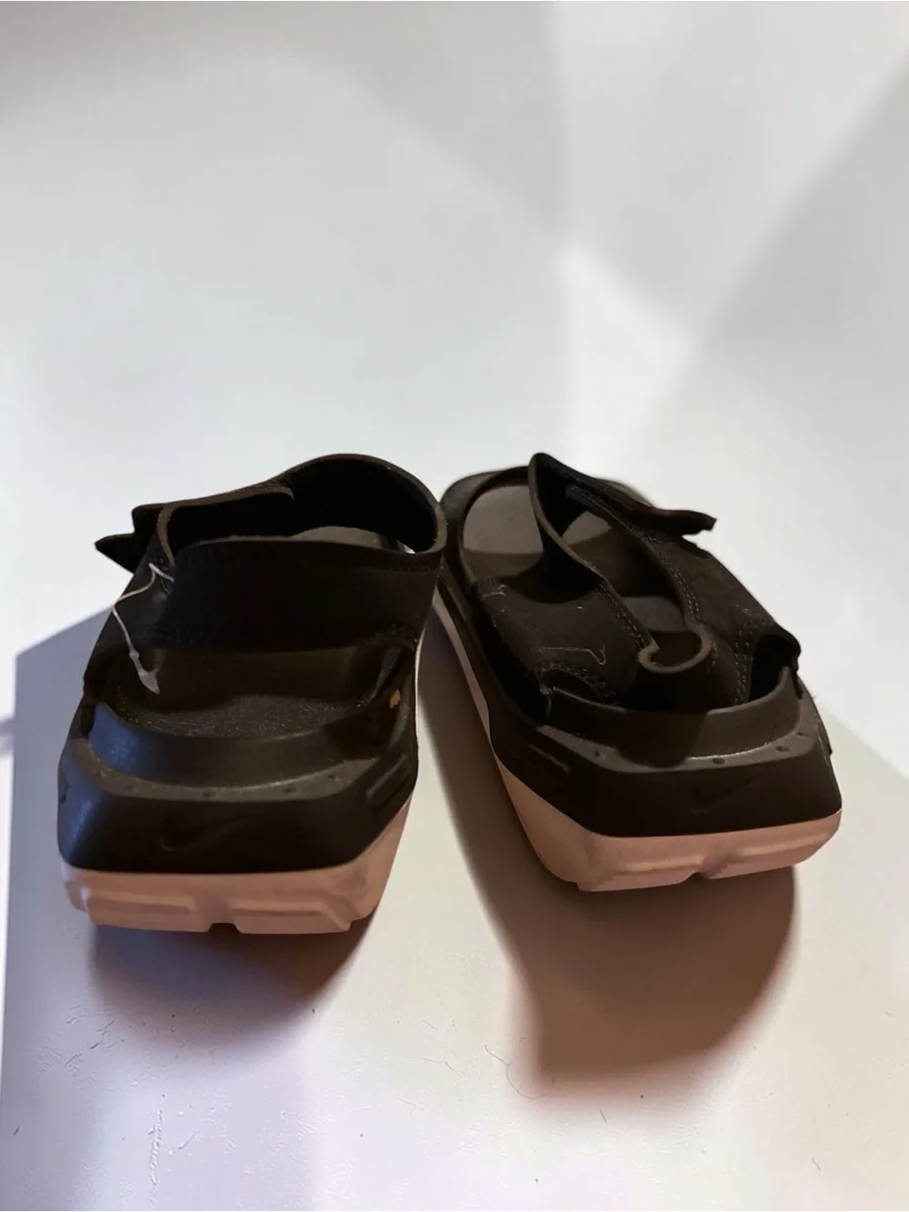 Nike All Day Play Youth Sandals Black & White Size 5.5Y (EU 38.5) Adjustable
